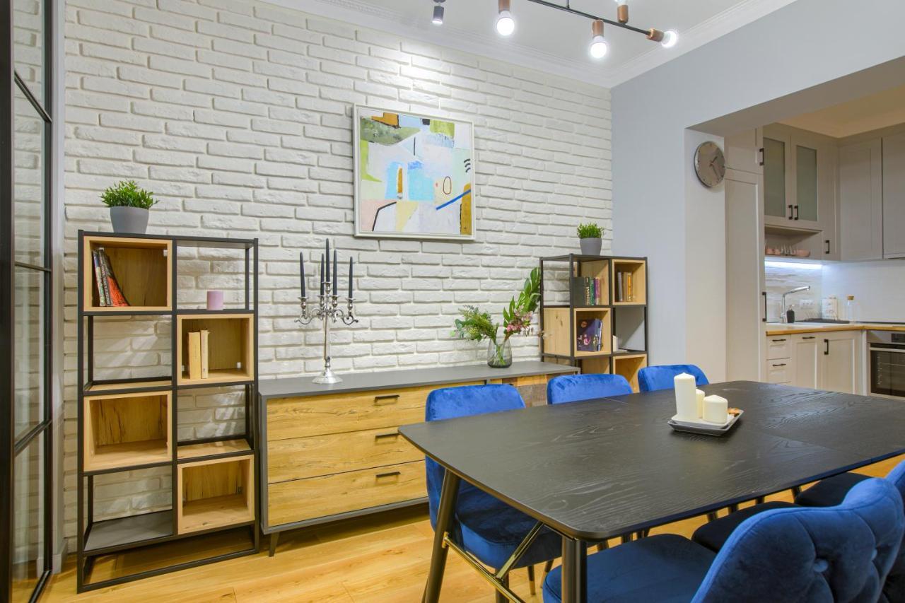 Premium Apartments Lovely 2Bd Near The Parliament Sofia Luaran gambar